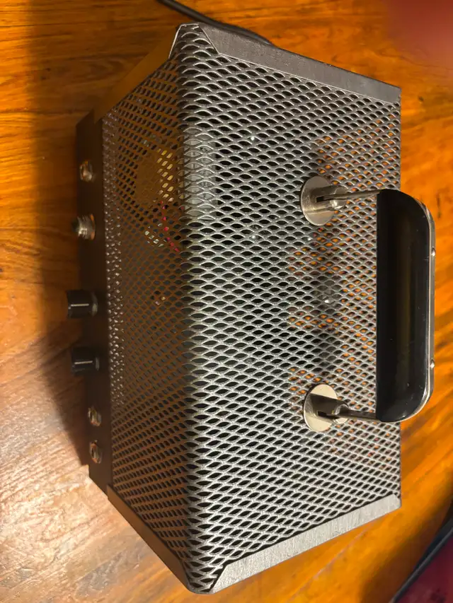 1957 FENDER 5f2a PRINCETON TWEED TUBE HEAD CLONE in Amps & Pedals in Ottawa - Image 3