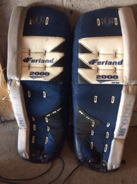Hockey JR Goalie Pads Ferland 2000 Series (30 inches)