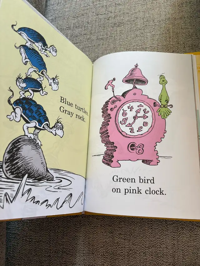 Dr Seuss Book of Colors  in Children & Young Adult in Windsor Region - Image 4