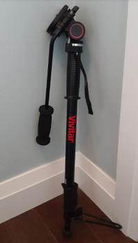 Vivitar Camera Photo/Video black aluminum extendable Monopod