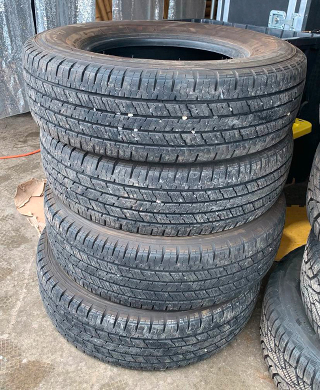 4 PNEUS D'ÉTÉ // 4 SUMMER TIRES HANKOOK DYNAPRO HT LT225/75R16 dans Pneus et jantes  à Longueuil/Rive Sud - Image 4