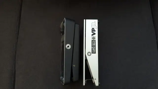 Ernie Ball and Dunlop Volume Pedals MINT in Amps & Pedals in Markham / York Region - Image 3