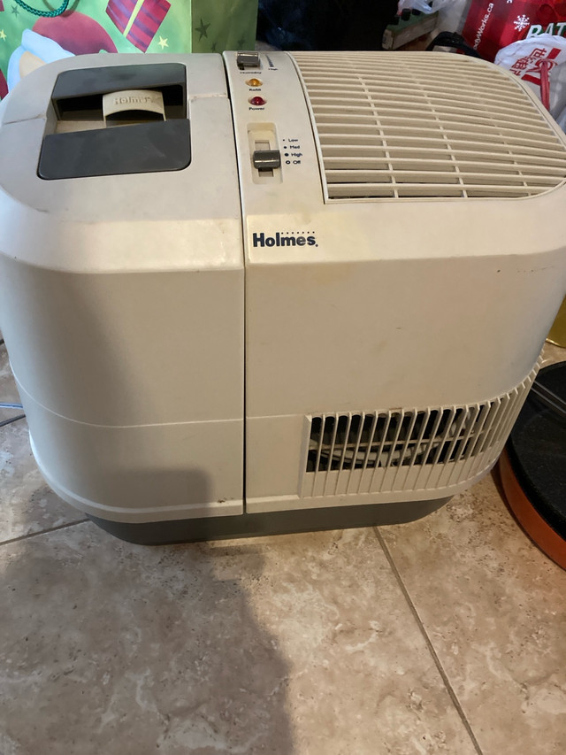 Humidifier  dans Chauffages et humidificateurs  à Longueuil/Rive Sud