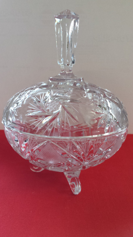 PINWHEEL CRYSTAL CANDY DISH & PINWHEEL CRYSTAL VASE in Home Décor & Accents in Mississauga / Peel Region