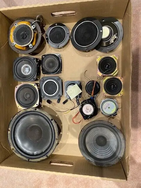 Lots of speakers and tweeters 2 1/2 - 12 inch for DIY or replace in Speakers in Markham / York Region - Image 4