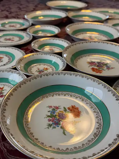 Vintage Royal Staffordshire A.J. Wilkinson "Honeyglaze" Dish Set, View more