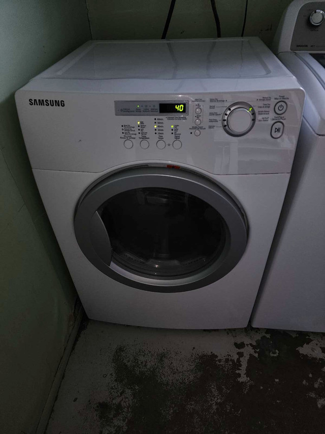Used Dryer in Washers & Dryers in Prince Albert