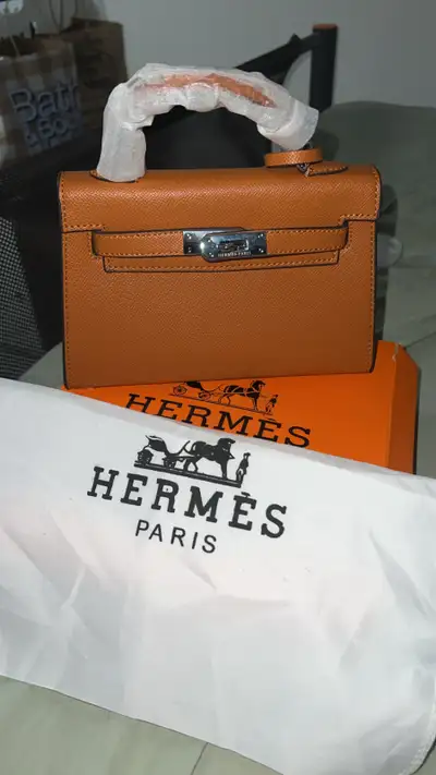 1st Class Hermès Birkin Bag (Replica) – Damaged, View more