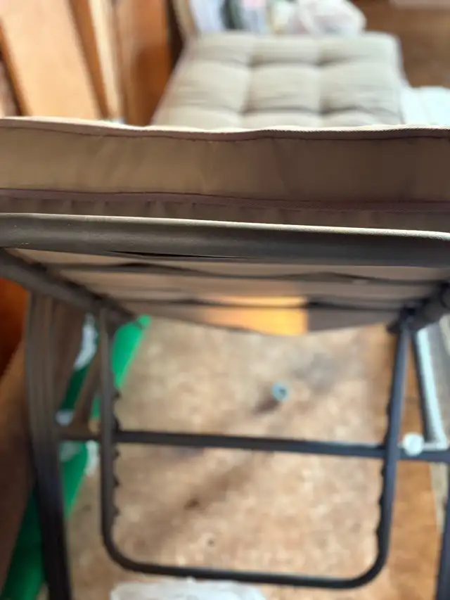 Outdoor Lounge Chair in Patio & Garden Furniture in Markham / York Region - Image 4