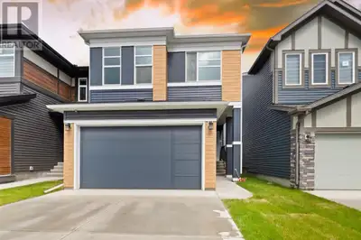 4 bedroom detached house in Setonston SE calgary/ double garage