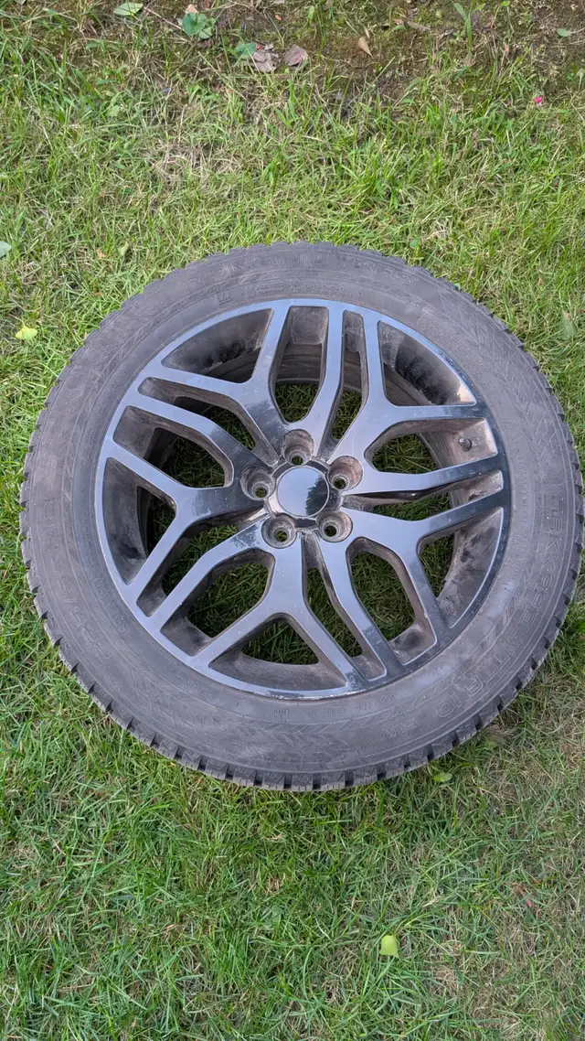 Nokian Hakkapeliitta 10 SUV winter tires on rims – 225/55R18 in Tires & Rims in City of Montréal - Image 4