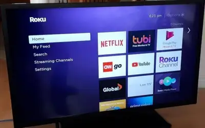 Toshiba 32" Full HD TV + Roku, View more