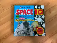 Space IQ Set: book, game, glowing space shapes