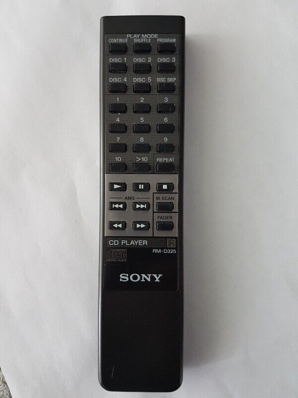 Remote control for SONY CD player CDP-C425 in General Electronics in Mississauga / Peel Region
