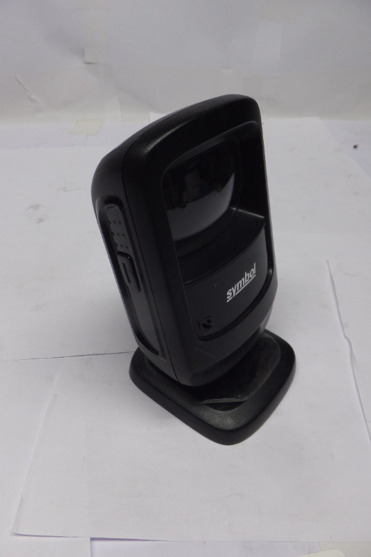 Motorola DS9208 Barcode Scanner DS9208-SR00004NNWW in Other in City of Toronto - Image 2