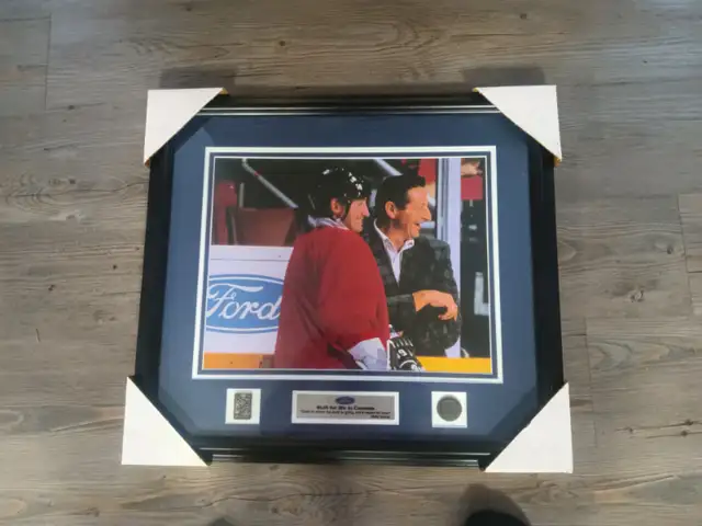 Wayne Gretzky & Father Frame63848996035587121