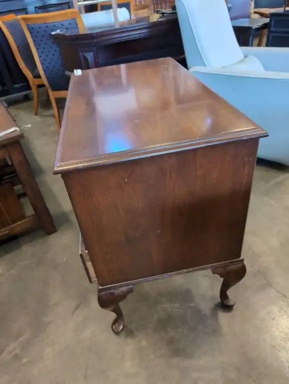 ANTIQUE VANITY DESK62863734202754123