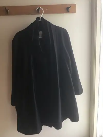 manteau pour femme 100% en laine de marque Château gr:9/10, View more