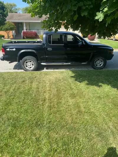 Runs good and in good shape for the year. 270,000 kms 4x4 quad cab. 4.7 litre. Owned since 2006 and...