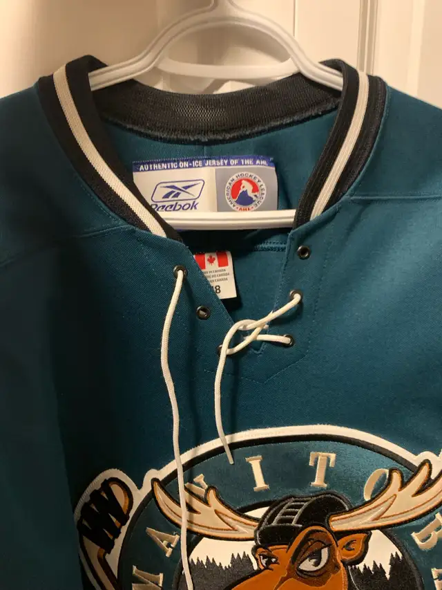 Vintage Reebok Manitoba Moose Jersey in Hockey in Burnaby/New Westminster - Image 4