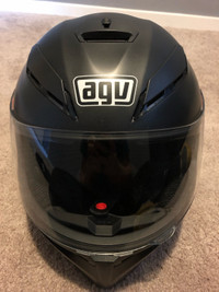 AGV-Men’s XL Motorcycle Helmet 