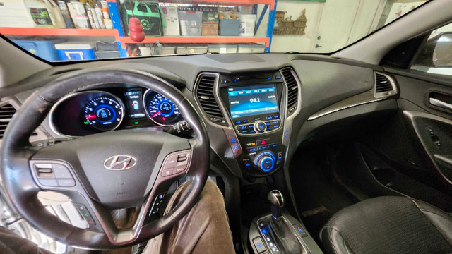 2013 Hyundai Sante Fe LTD in Cars & Trucks in Red Deer - Image 4