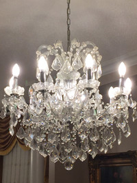 LARGE GENUINE CRYSTAL CHANDELIER