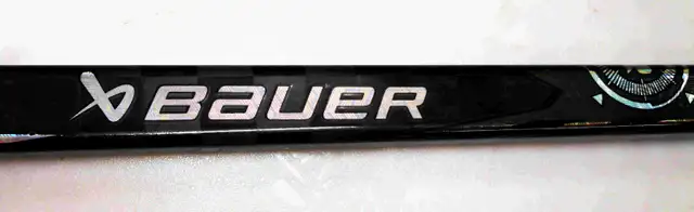 Junior Hockey Stick (used) in Hockey in Oakville / Halton Region - Image 4