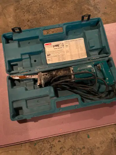 Scie alternative Makita, View more