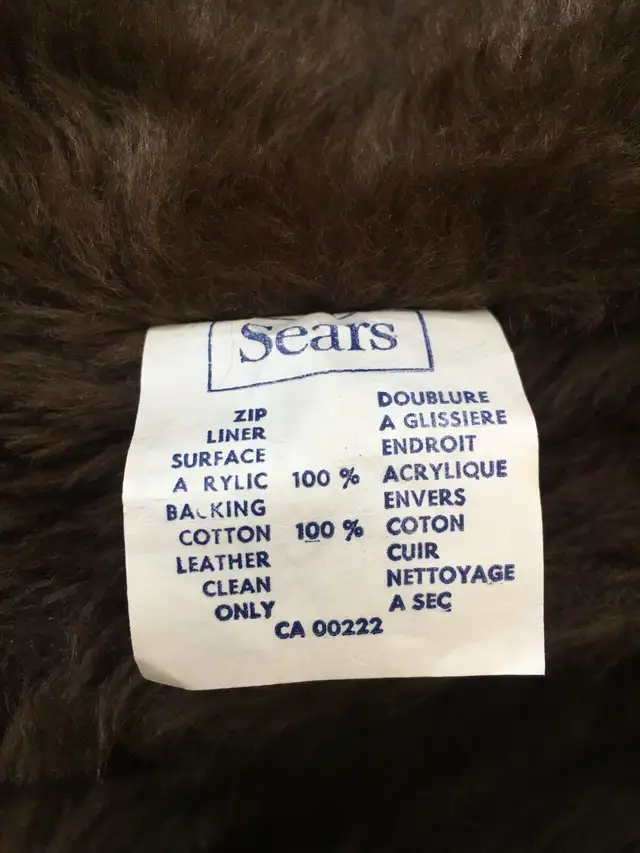 MINT 1970s Leather Car Coat - Size 40P - Like New in Men's in Oshawa / Durham Region - Image 5