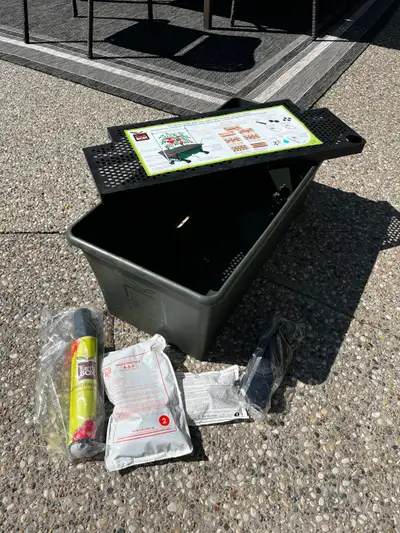 Gardening Containers- New Earthbox Organic Kits, View more