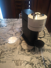 Nespresso Vertuo Next Coffee Machine and Capsule Dispenser