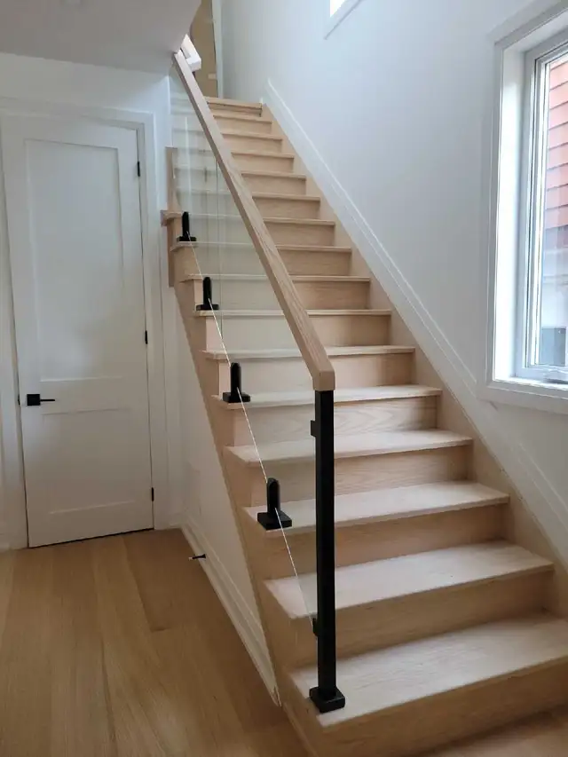 glass stair railings