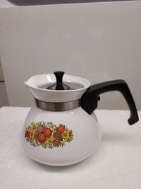 VTG Corning Ware “Spice Of Life” Tea Pot With Metal Lid