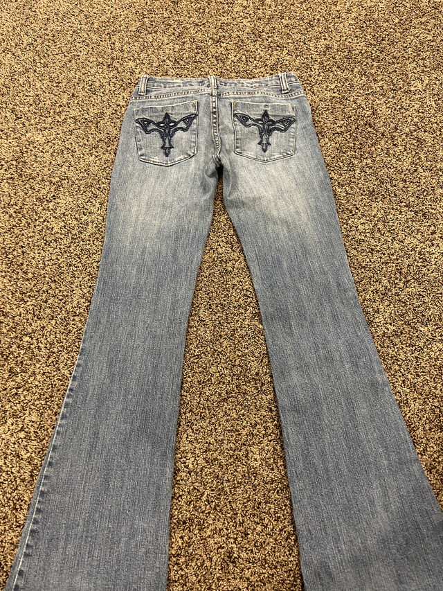 Blue notes jeans in Women's - Bottoms in Prince George - Image 2