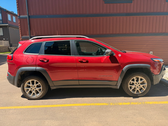 2016 Jeep Cherokee in Cars & Trucks in Edmonton - Image 4