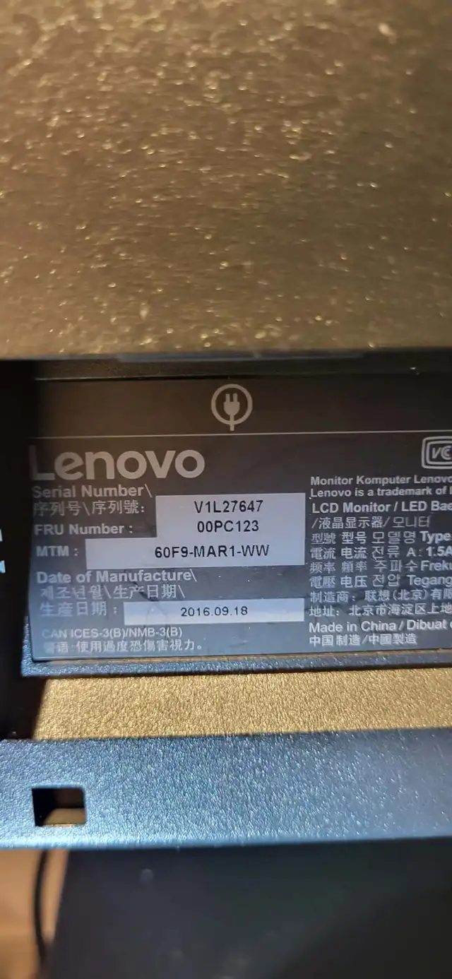 Lenovo 24" Computer Monitor in Monitors in Mississauga / Peel Region - Image 5
