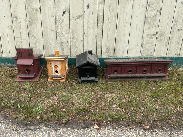 Birdhouses and bird feeders in Outdoor Décor in St. Albert - Image 4