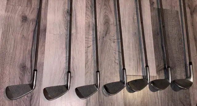 Dunlop Extra Distance Iron Set 4-9 and Wilson Profile XLS PW in Golf in Markham / York Region - Image 10