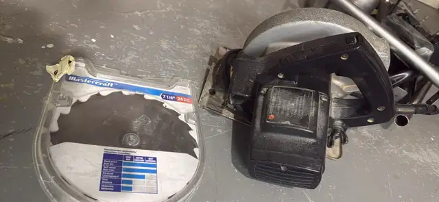 Black & Decker Circular Saw (OBO) in Power Tools in London - Image 3