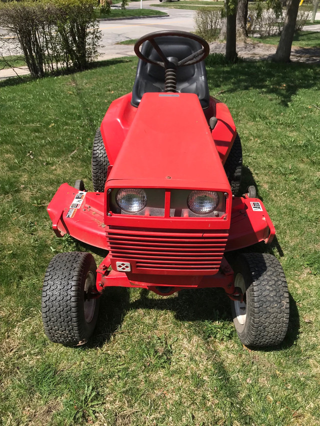 Lawn tractor Gravely 16G Professional garden tractor Lawnmowers