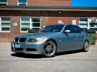 Up for sale is my 2006 BMW 325i, a delightful yet pragmatic machine. Specced in relatively rare Arct...