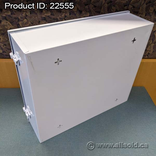 Cintas Mountable Metal First Aid Center Cabinet 19 x 16 in. in Health & Special Needs in Calgary - Image 3