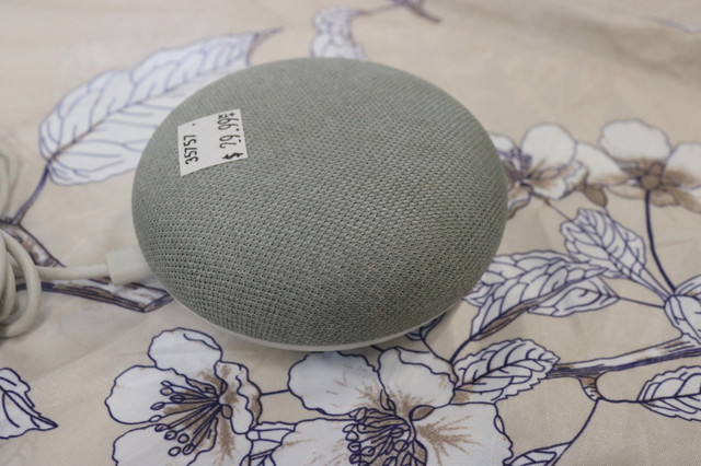 GOOGLE HOME MINI SMART SPEAKER (#34582) in Speakers in City of Halifax - Image 2