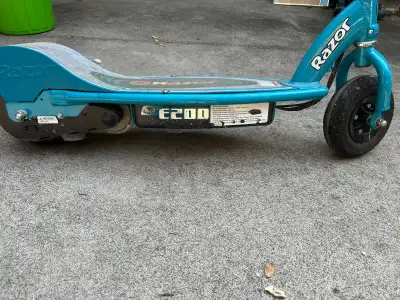 Razor E 200 Scooter, View more