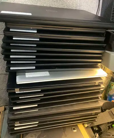 Laptop's For sale .. see list below IF INTERESTED PLEASE MAKE OFFER Dell Inspiron 15 5000 i5-1135G7...