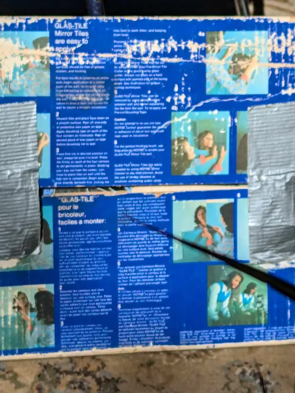 Retro Partial Box Glas-Tile 12x12" Blue Floral Wall Mirror Tiles in Home Décor & Accents in London - Image 4