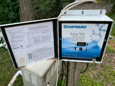 Chlorinateur au sel HAYWARD et filtreur, View more