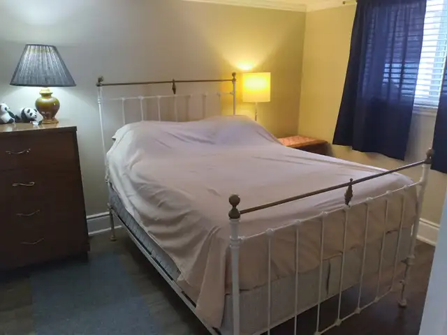 PICKERING SINGLE PERSON BASEMENT APT. $375 per week in Short Term Rentals in Oshawa / Durham Region - Image 3