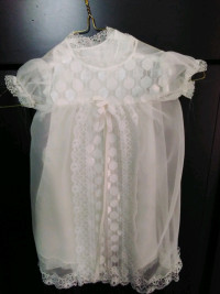 《 Baby 2 Pce.  Christening Gown 》